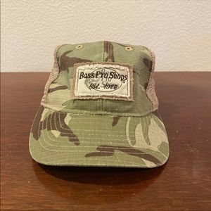 Bass Pro Shops Est 1972 Camo Kids Truckers Cap W/ Adjustable Hook & Loop Closure